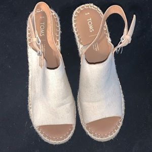 Tom’s Wedges. Womens 11.